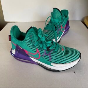 Size 9.5 Mens - Nike LeBron Witness 6 Emerald Berry CZ4052-300 Pre Owned